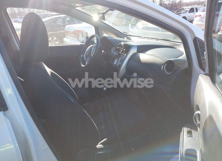 Photo 5 of 2016 Nissan Versa NOTE SV (VIN 3N1CE2CP0GL399284)