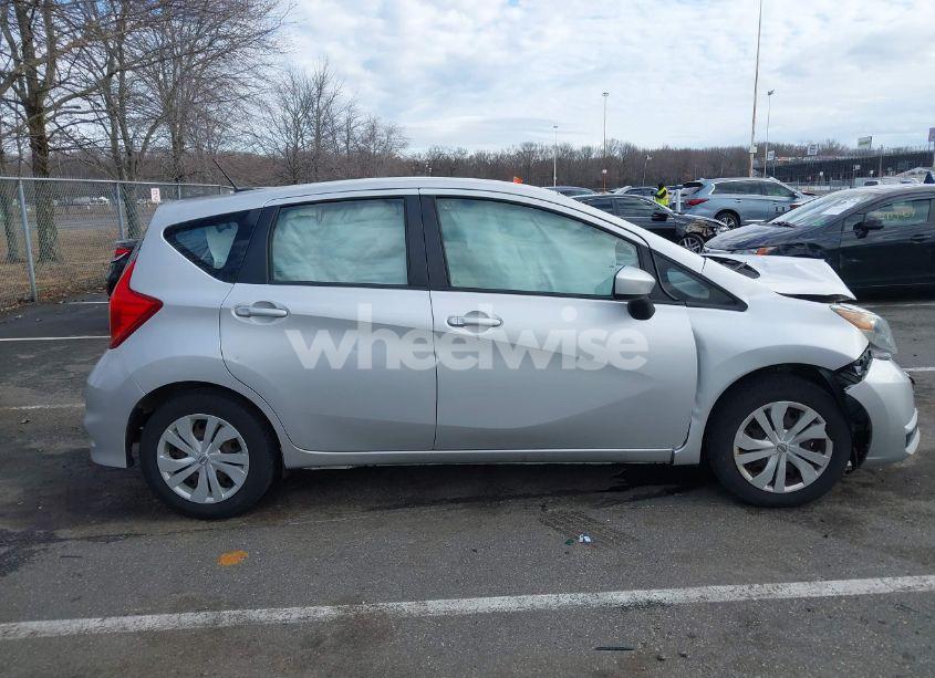 Photo 13 of 2017 Nissan Versa NOTE SV (VIN 3N1CE2CP0HL352029)