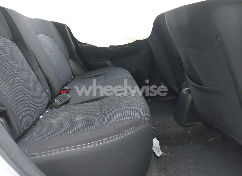 Photo 8 of 2017 Nissan Versa NOTE SV (VIN 3N1CE2CP0HL352029)