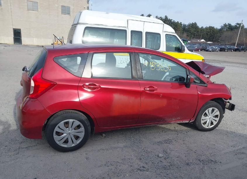 Photo 14 of 2018 Nissan Versa NOTE S (VIN 3N1CE2CP0JL365952)