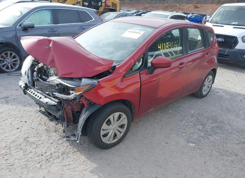 Photo 2 of 2018 Nissan Versa NOTE S (VIN 3N1CE2CP0JL365952)