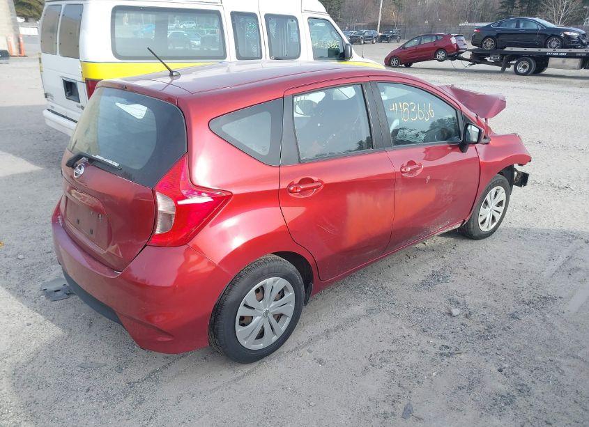 Photo 4 of 2018 Nissan Versa NOTE S (VIN 3N1CE2CP0JL365952)