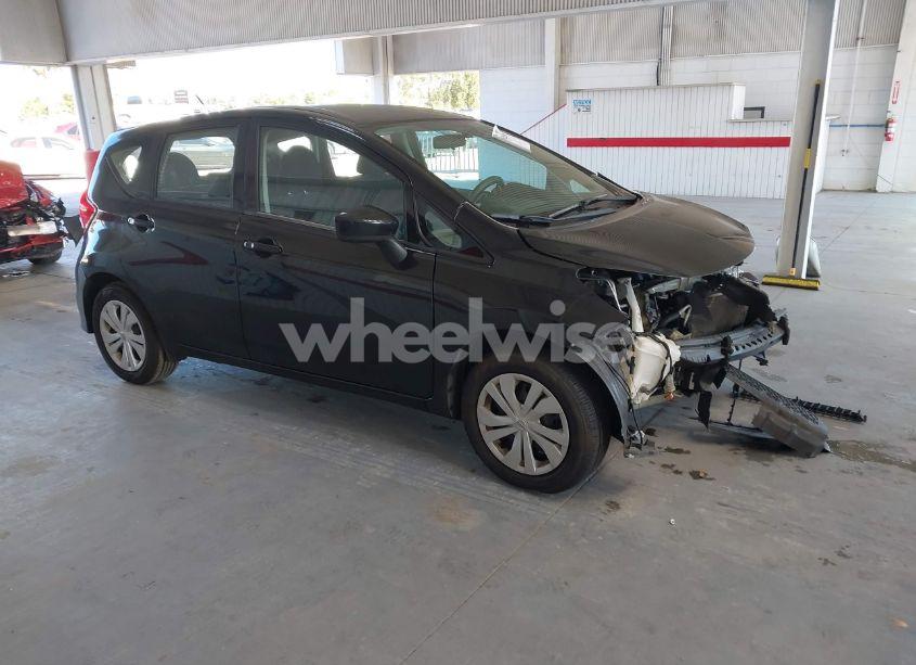 2019 Nissan Versa NOTE SV (VIN 3N1CE2CP0KL354578) main photo