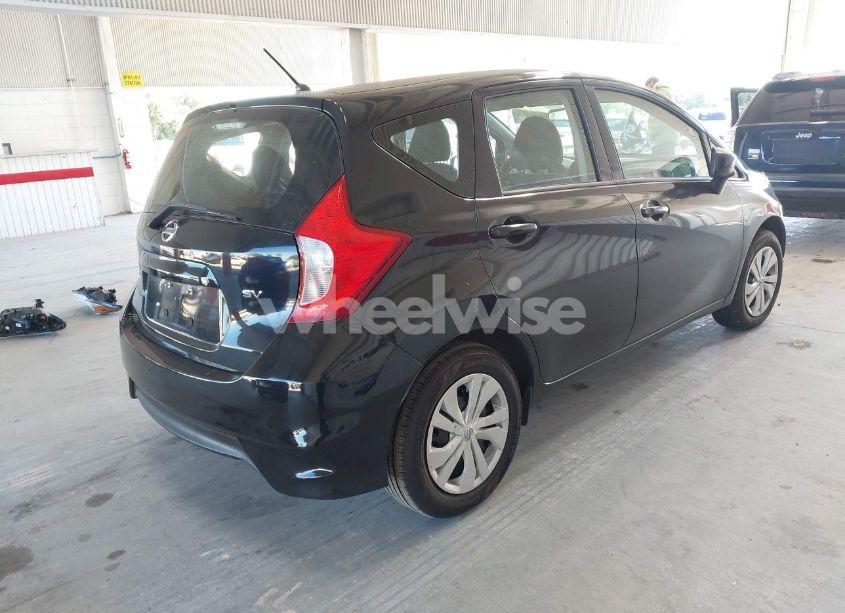 Photo 4 of 2019 Nissan Versa NOTE SV (VIN 3N1CE2CP0KL354578)