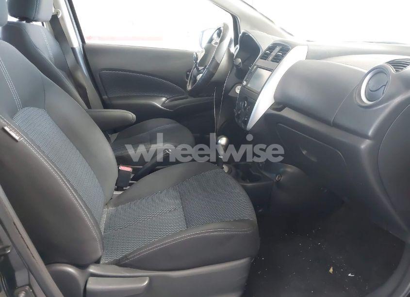 Photo 5 of 2019 Nissan Versa NOTE SV (VIN 3N1CE2CP0KL354578)