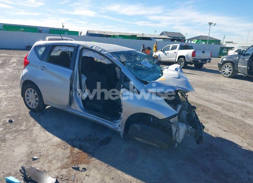 2014 Nissan Versa NOTE SV (VIN 3N1CE2CP1EL384421) main photo