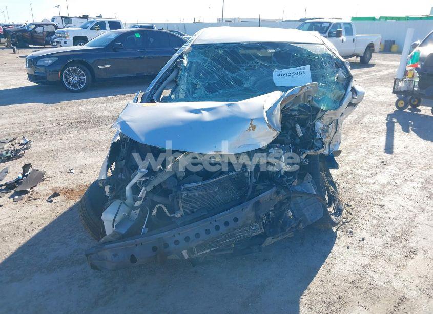 Photo 6 of 2014 Nissan Versa NOTE SV (VIN 3N1CE2CP1EL384421)