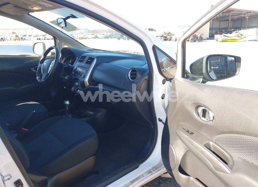 Photo 5 of 2014 Nissan Versa NOTE S (SR)/S PLUS/SV (VIN 3N1CE2CP1EL413058)