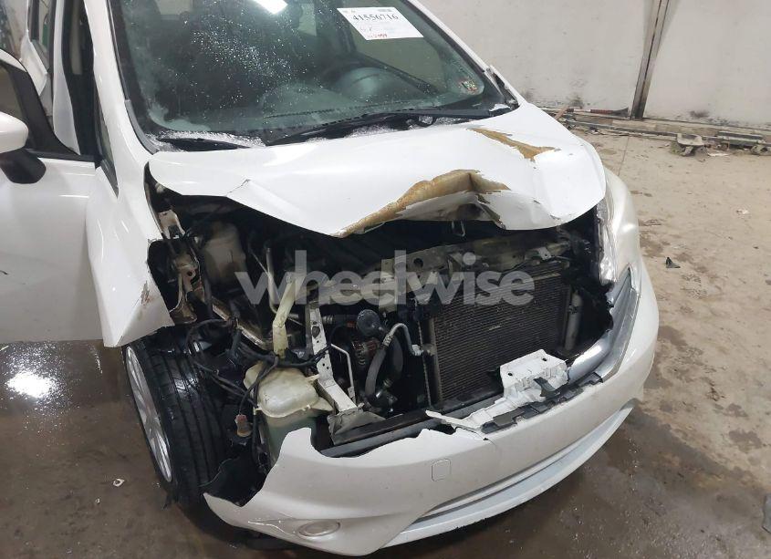 Photo 6 of 2015 Nissan Versa NOTE S (SR) (VIN 3N1CE2CP1FL351775)