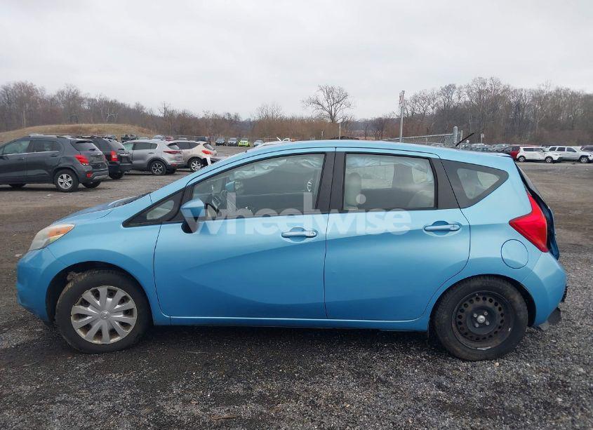 Photo 14 of 2015 Nissan Versa NOTE (VIN 3N1CE2CP1FL352764)