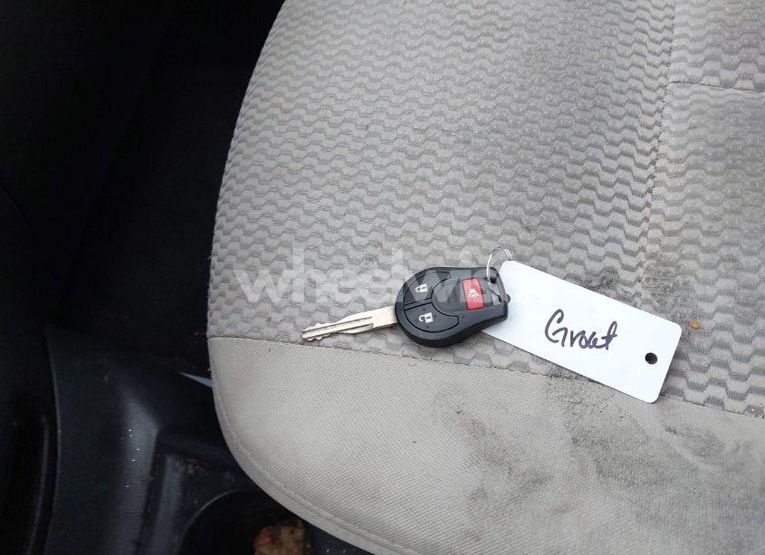 Photo 11 of 2015 Nissan Versa NOTE SV (VIN 3N1CE2CP1FL358550)