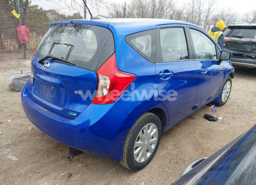 Photo 4 of 2015 Nissan Versa NOTE SV (VIN 3N1CE2CP1FL358550)
