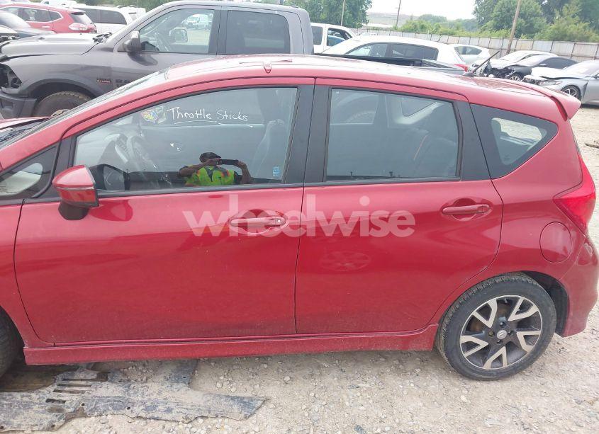 Photo 15 of 2015 Nissan Versa NOTE SR (VIN 3N1CE2CP1FL359634)