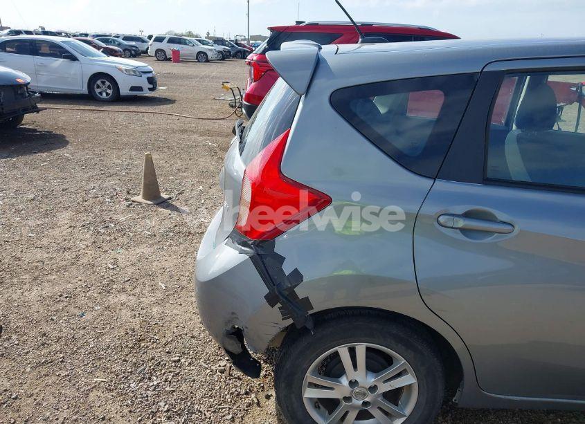 Photo 6 of 2015 Nissan Versa NOTE SV (VIN 3N1CE2CP1FL363361)