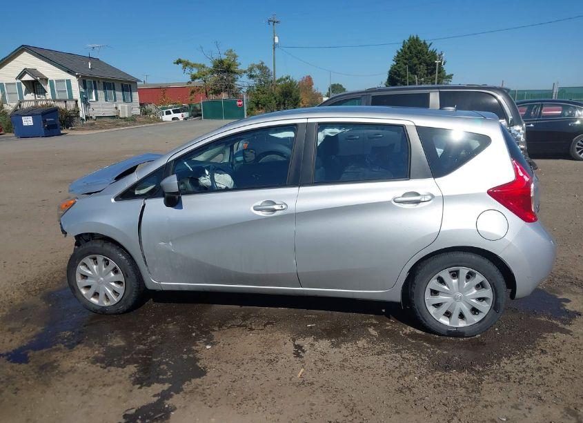 Photo 14 of 2015 Nissan Versa NOTE SV (VIN 3N1CE2CP1FL374909)