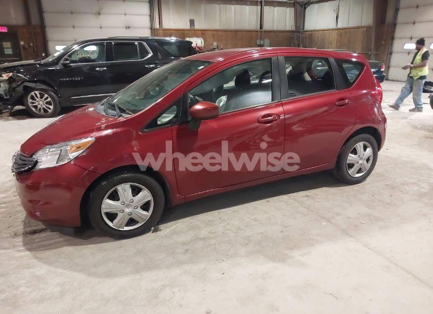 Photo 2 of 2015 Nissan Versa NOTE S (SR)/S PLUS/SL/SR/SV (VIN 3N1CE2CP1FL375767)