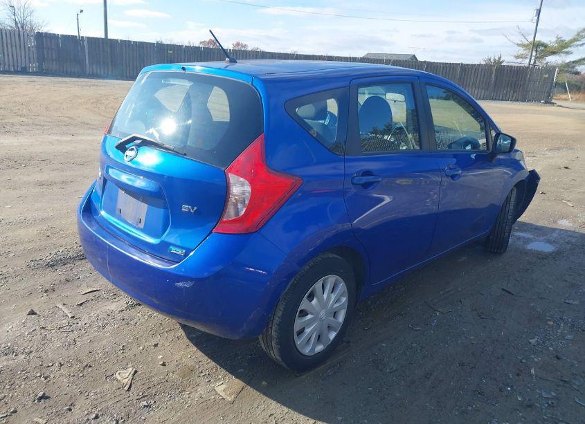 Photo 4 of 2015 Nissan Versa NOTE S (SR)/S PLUS/SL/SR/SV (VIN 3N1CE2CP1FL378751)