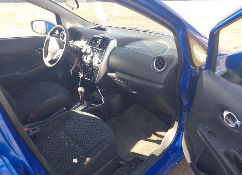 Photo 5 of 2015 Nissan Versa NOTE S (SR)/S PLUS/SL/SR/SV (VIN 3N1CE2CP1FL378751)