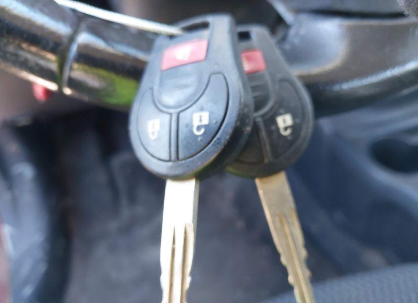 Photo 11 of 2015 Nissan Versa NOTE SV (VIN 3N1CE2CP1FL388552)