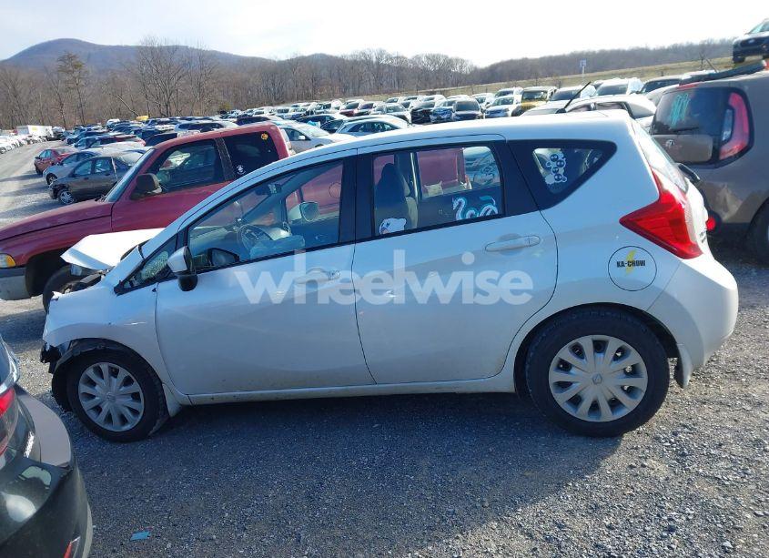 Photo 15 of 2015 Nissan Versa NOTE SV (VIN 3N1CE2CP1FL388857)