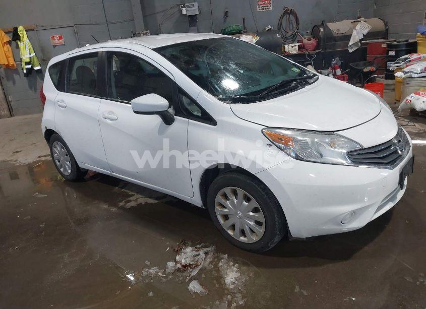 2015 Nissan Versa NOTE S (SR)/S PLUS/SL/SR/SV (VIN 3N1CE2CP1FL427558) main photo