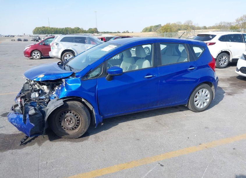 Photo 2 of 2015 Nissan Versa NOTE SV (VIN 3N1CE2CP1FL428337)