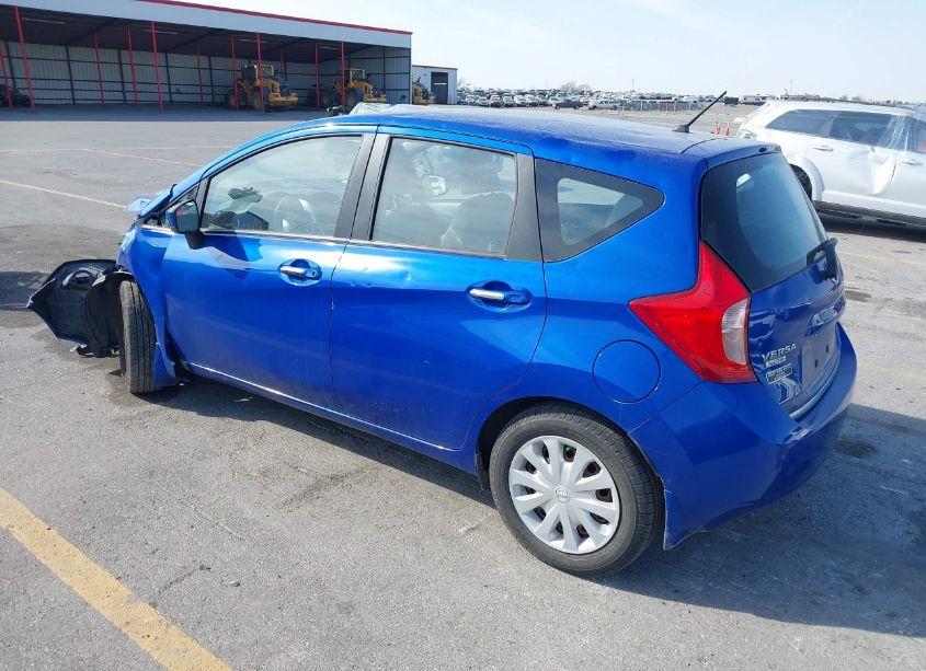Photo 3 of 2015 Nissan Versa NOTE SV (VIN 3N1CE2CP1FL428337)