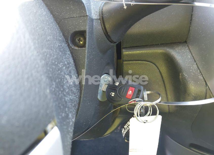 Photo 11 of 2015 Nissan Versa NOTE SV (VIN 3N1CE2CP1FL432582)