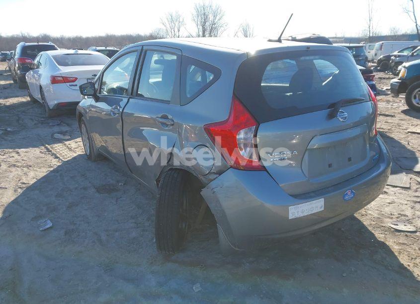 Photo 3 of 2015 Nissan Versa NOTE SV (VIN 3N1CE2CP1FL432582)