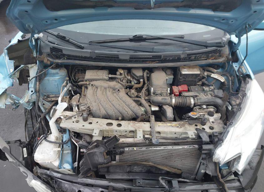 Photo 10 of 2015 Nissan Versa NOTE SV (VIN 3N1CE2CP1FL437569)