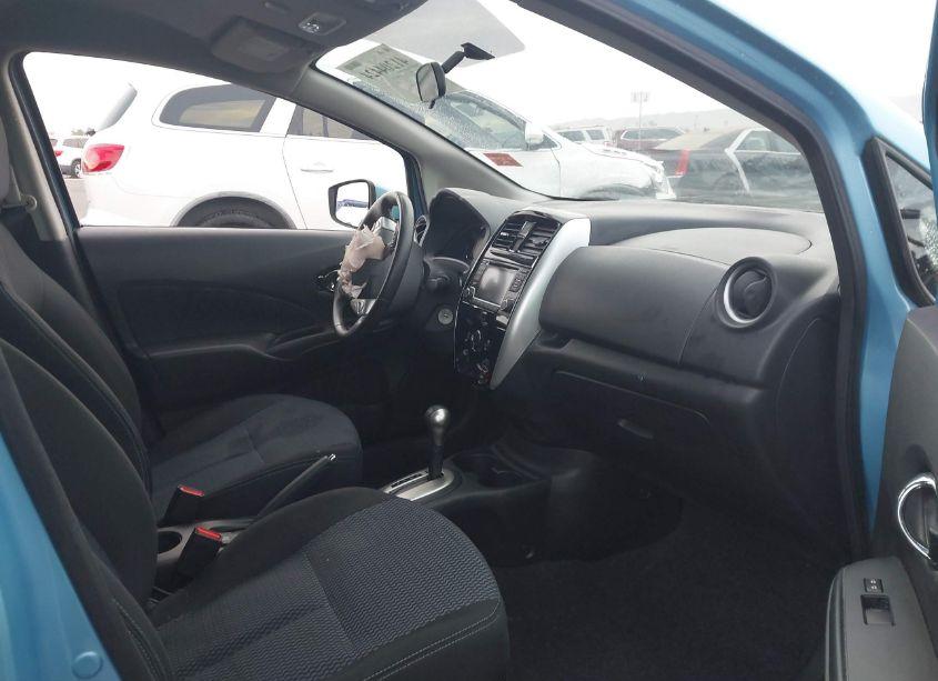 Photo 5 of 2015 Nissan Versa NOTE SV (VIN 3N1CE2CP1FL437569)