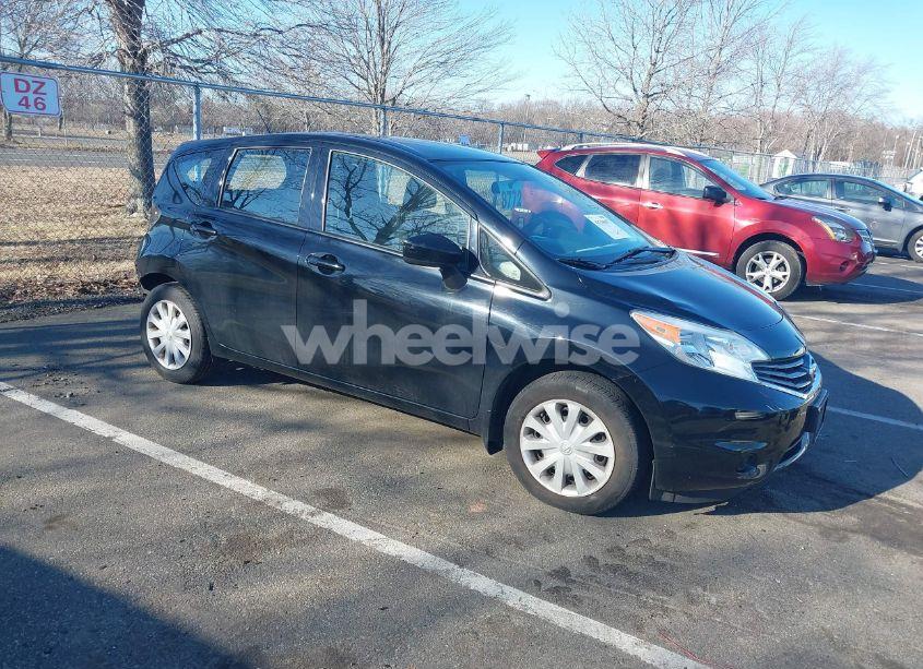 2015 Nissan Versa NOTE SV (VIN 3N1CE2CP1FL448183) main photo