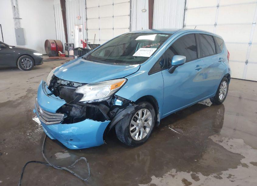 Photo 2 of 2015 Nissan Versa NOTE SV (VIN 3N1CE2CP1FL450063)