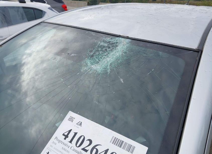 Photo 6 of 2016 Nissan Versa NOTE S PLUS (VIN 3N1CE2CP1GL384230)