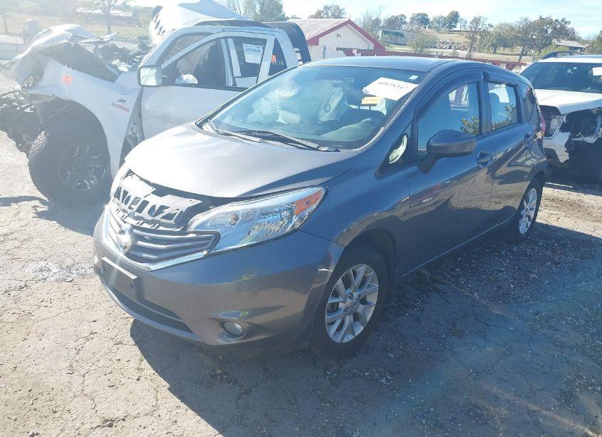 Photo 2 of 2016 Nissan Versa NOTE SV (VIN 3N1CE2CP1GL391873)