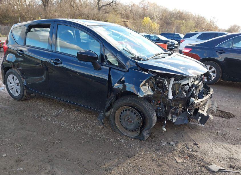 2017 Nissan Versa NOTE SV (VIN 3N1CE2CP1HL369065) main photo