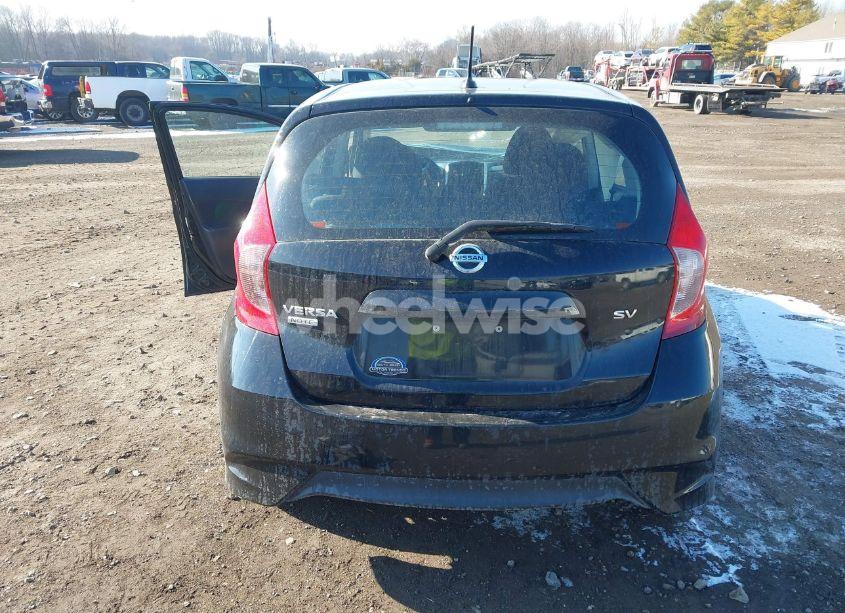 Photo 16 of 2018 Nissan Versa NOTE SV (VIN 3N1CE2CP1JL359304)