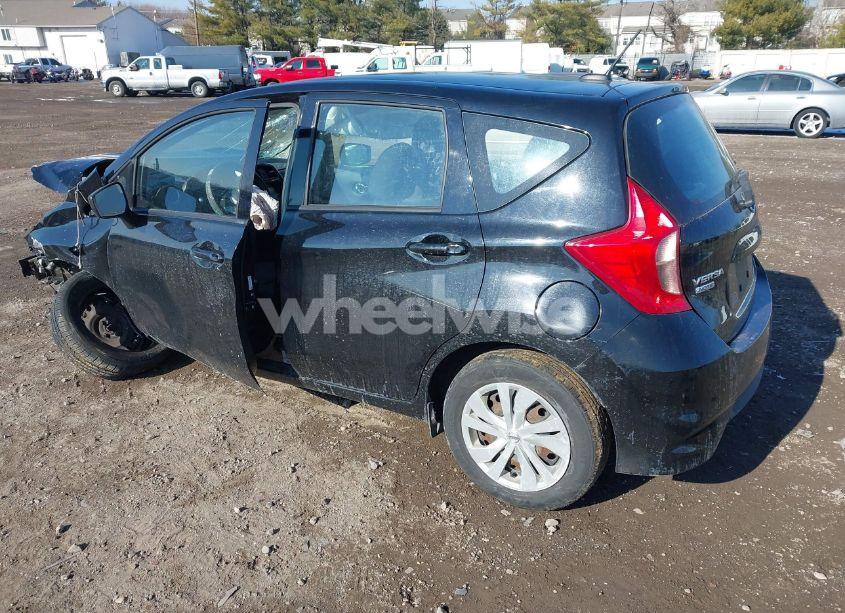 Photo 3 of 2018 Nissan Versa NOTE SV (VIN 3N1CE2CP1JL359304)