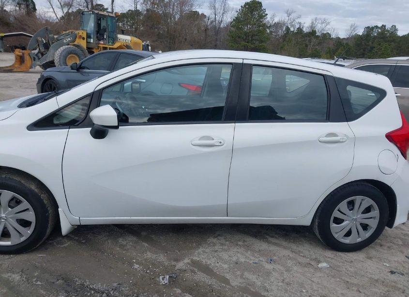 Photo 14 of 2018 Nissan Versa NOTE SV (VIN 3N1CE2CP1JL361456)