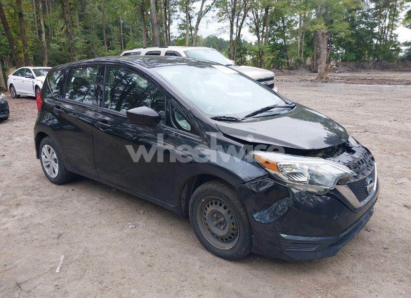 2019 Nissan Versa NOTE SV (VIN 3N1CE2CP1KL357425) main photo
