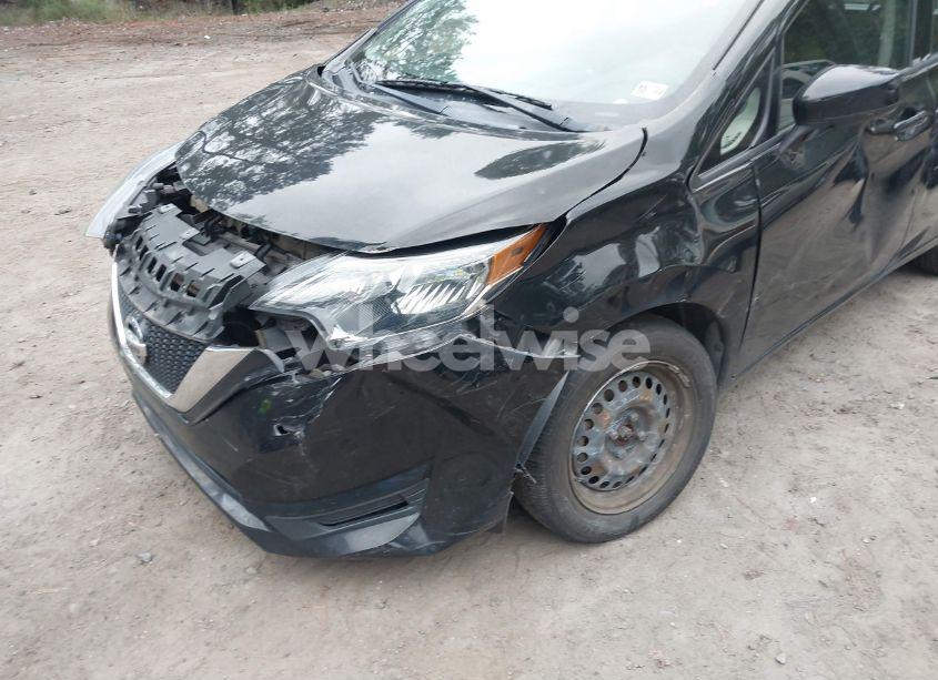 Photo 6 of 2019 Nissan Versa NOTE SV (VIN 3N1CE2CP1KL357425)