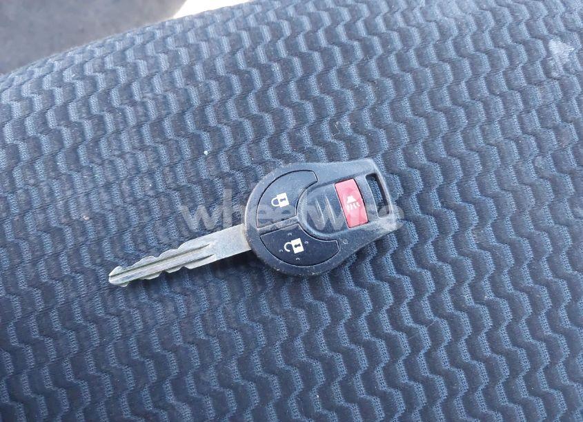 Photo 11 of 2019 Nissan Versa NOTE SV (VIN 3N1CE2CP1KL365279)