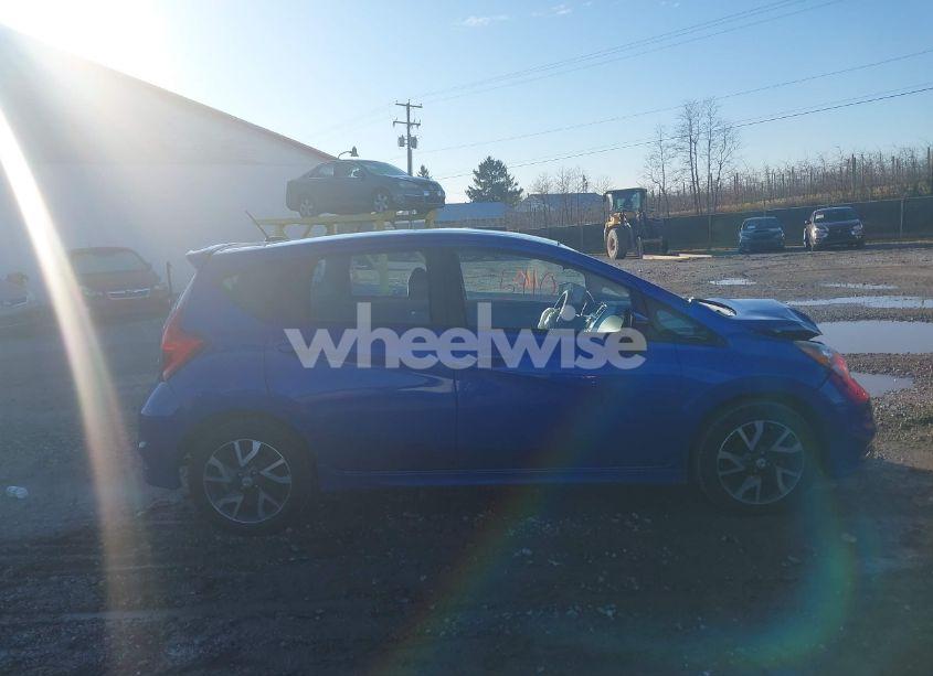 Photo 13 of 2015 Nissan Versa NOTE S/S PLUS/SV/SL/SR (VIN 3N1CE2CP2FL357472)