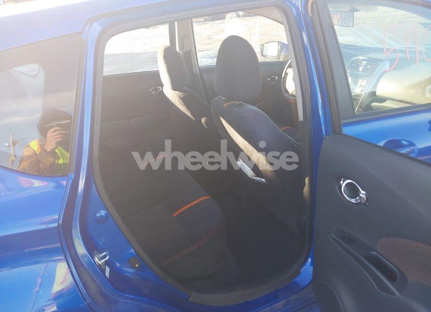 Photo 8 of 2015 Nissan Versa NOTE S/S PLUS/SV/SL/SR (VIN 3N1CE2CP2FL357472)