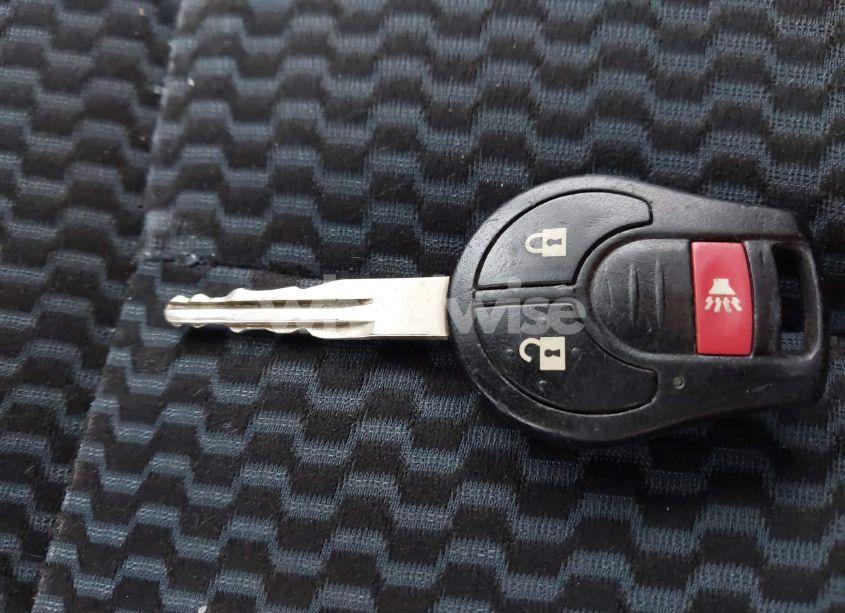 Photo 11 of 2015 Nissan Versa NOTE SV (VIN 3N1CE2CP2FL359805)