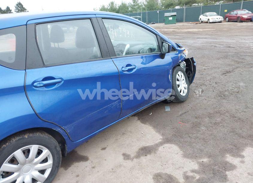 Photo 6 of 2015 Nissan Versa NOTE SV (VIN 3N1CE2CP2FL359805)