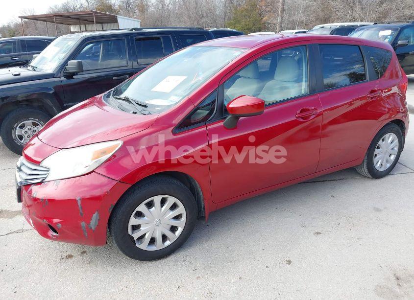 Photo 2 of 2015 Nissan Versa NOTE S (SR)/S PLUS/SL/SR/SV (VIN 3N1CE2CP2FL363918)
