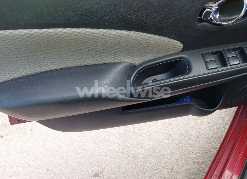 Photo 6 of 2015 Nissan Versa NOTE S (SR)/S PLUS/SL/SR/SV (VIN 3N1CE2CP2FL363918)