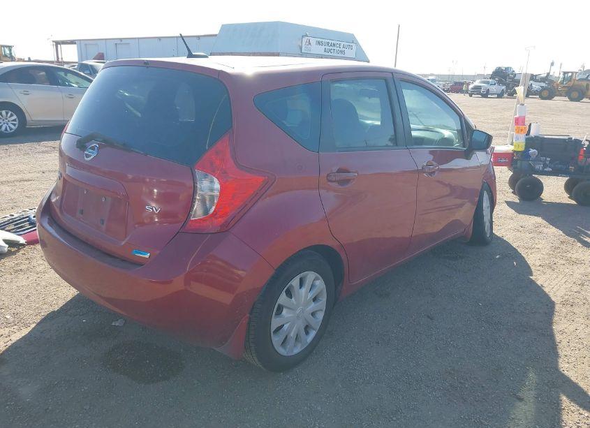 Photo 4 of 2015 Nissan Versa NOTE SV (VIN 3N1CE2CP2FL365197)