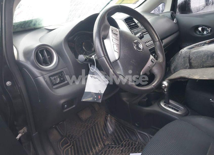 Photo 14 of 2015 Nissan Versa NOTE S (SR)/S PLUS/SL/SR/SV (VIN 3N1CE2CP2FL377592)